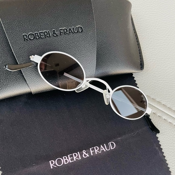 NWOT! 
Roberi & Fraud 
WHITE DORIS 
Sunglasses | Eyeglasses | Eyewear - Picture 5 of 17